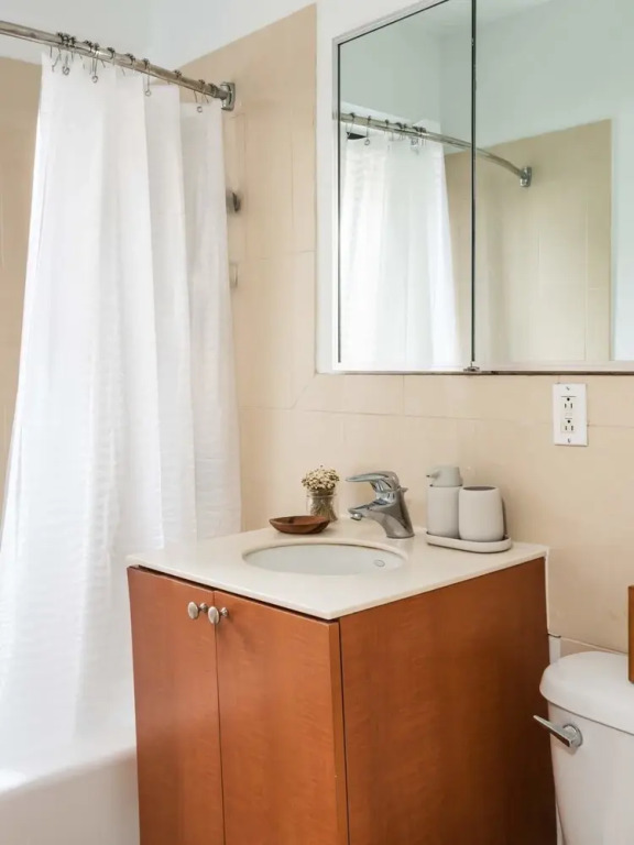 Parc - Warm CWE Apts near BJC by Zencity