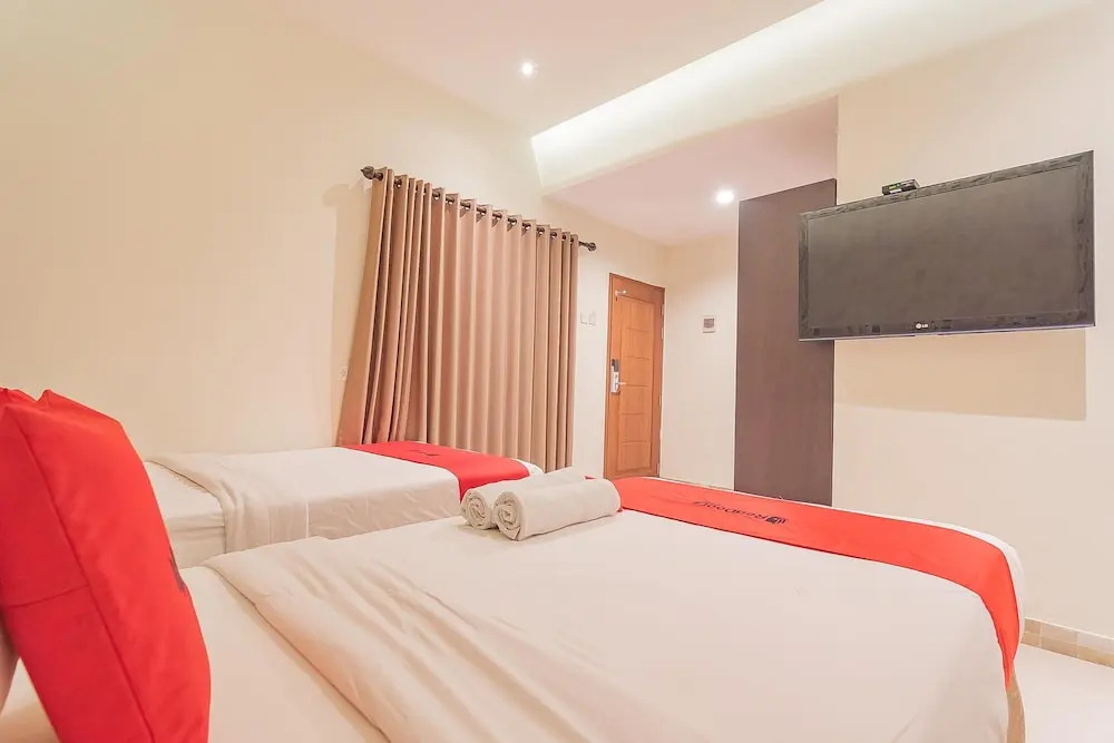 RedDoorz Plus @ Siradj Salman Samarinda