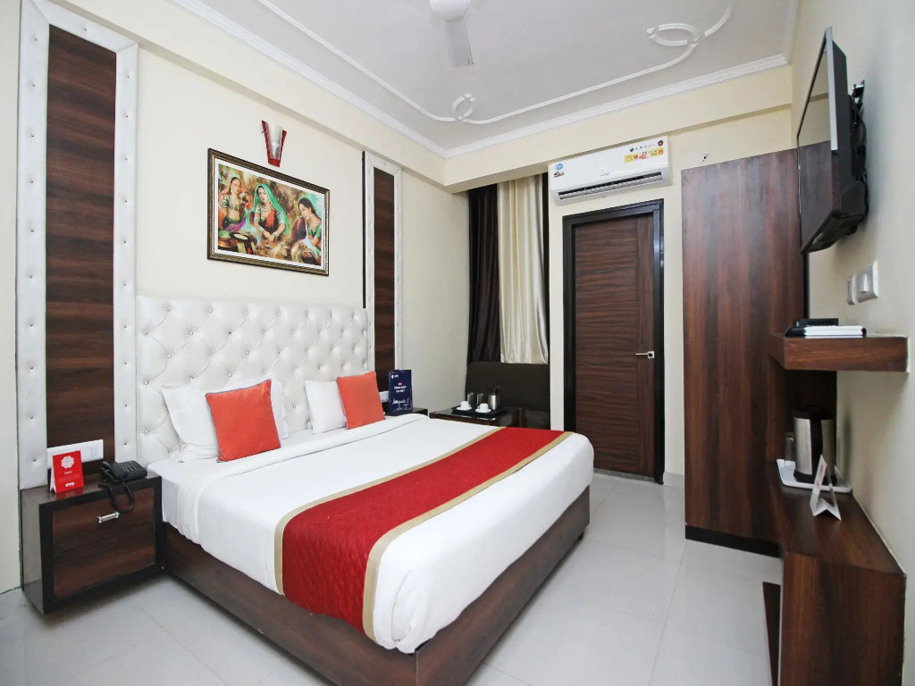 OYO 9424 Hotel Eden