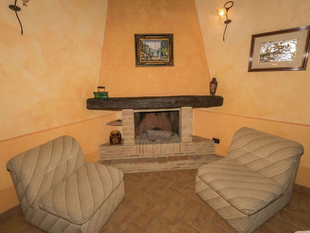 Elegant apartment only 1 hour from Rome