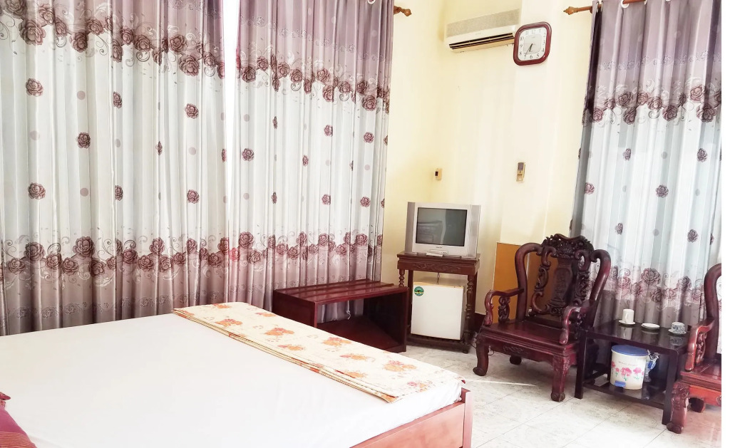 Linh Dan Hotel