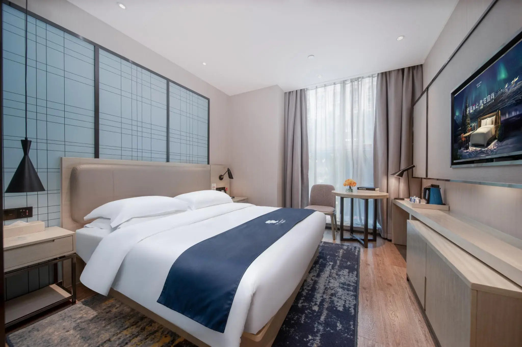 Echarm International Hotel Canton Tower Pazhou Convention and Exhibition Center Lujiang Metro Station Branch