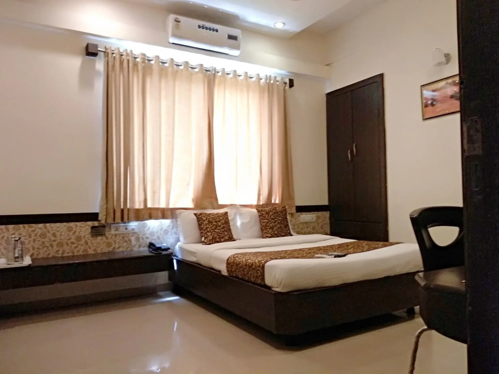 Hotel Sai Grand Castle Inn