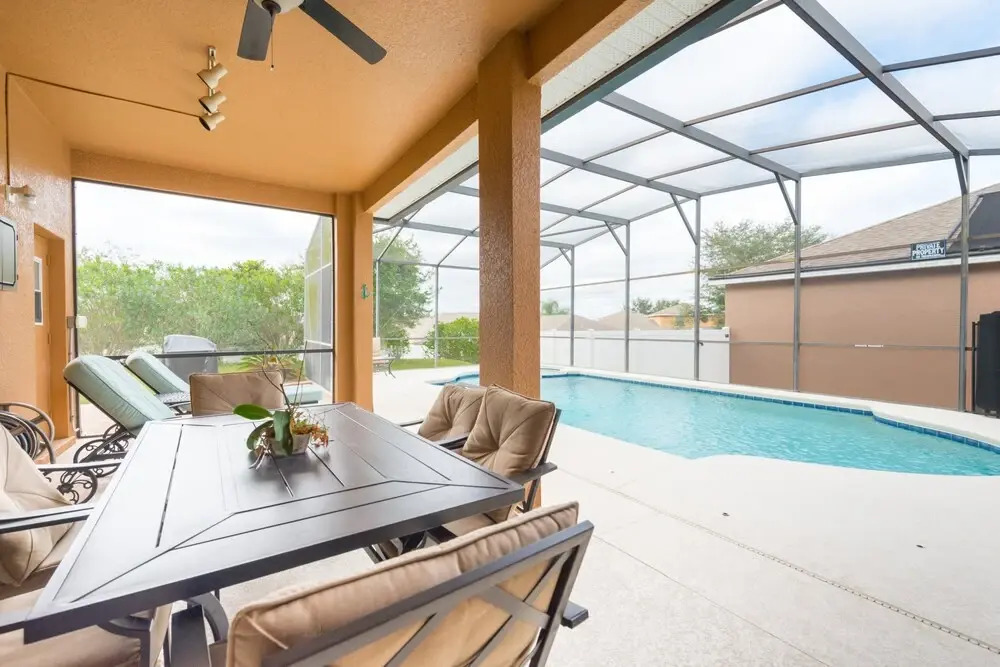 Themed Rooms, Pool, Spa & Games Room