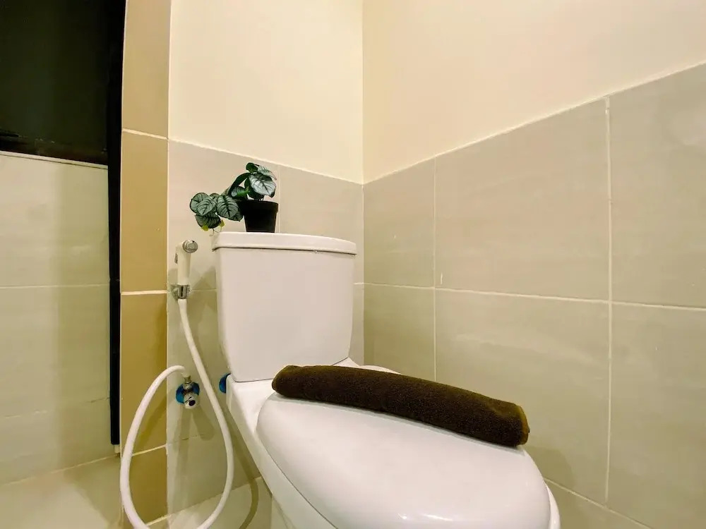 Simply And Homey 1Br With Extra Room At Meikarta Apartment