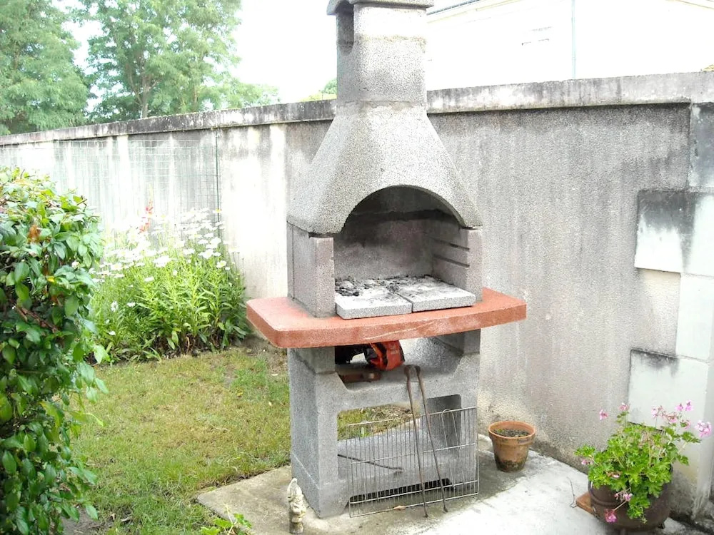 House With 2 Bedrooms in Bournand, With Furnished Garden and Wifi