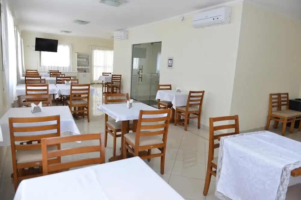 Hotel Poeta Flat
