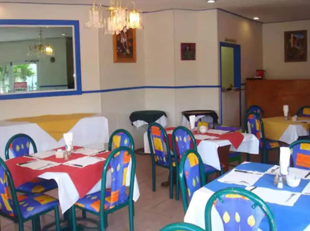 Hotel Pueblito Inn
