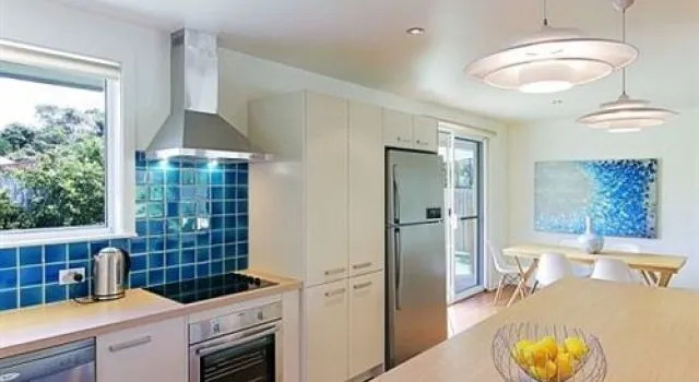 Mi Casa - stylish beach house near town & surf