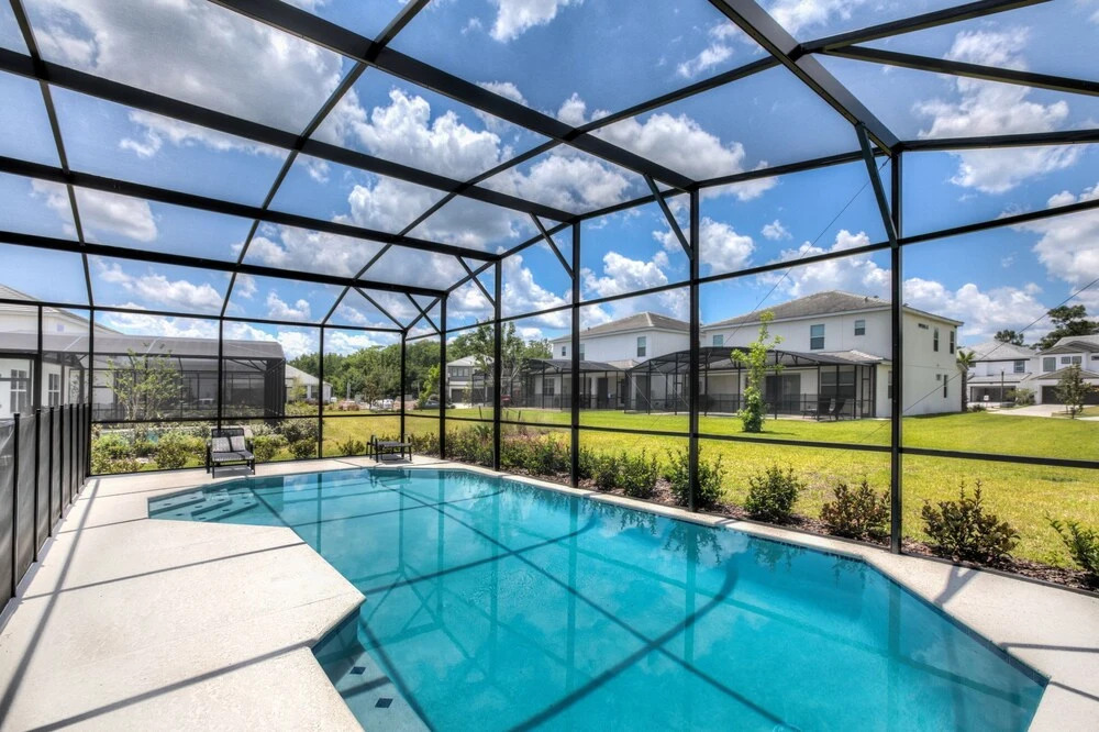 5BR Luxury Family Home w BBQ Pool and Theater