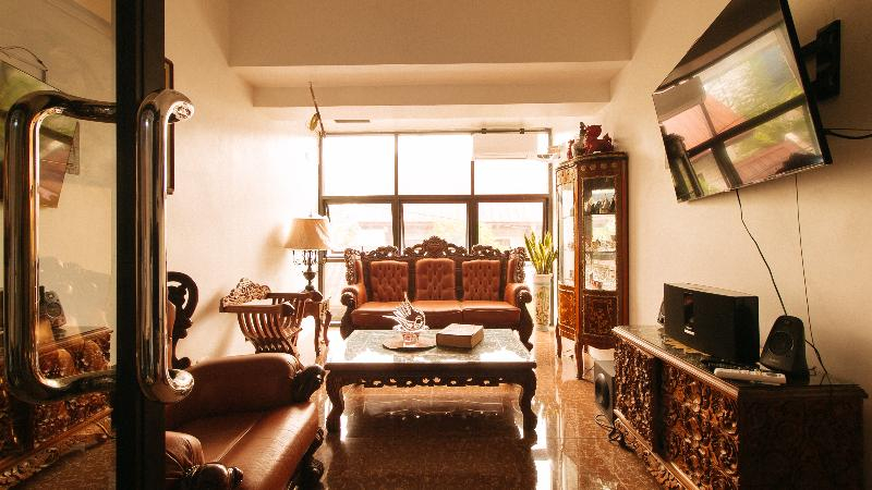 RedDoorz near LRT 2 Antipolo Station