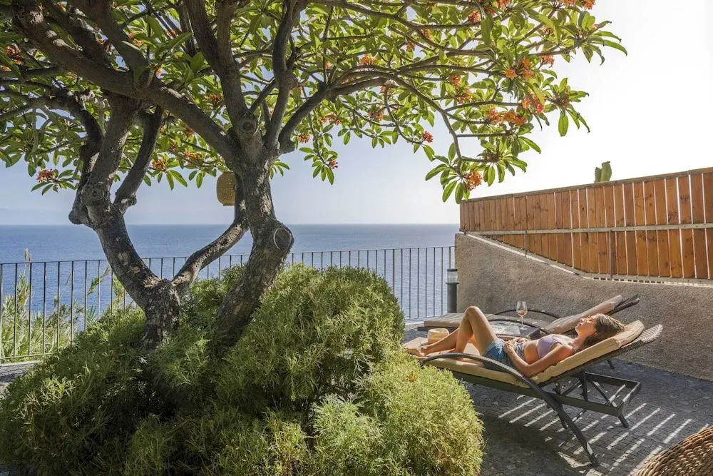House by the Sea, With Harbor View - Lazareto Mar