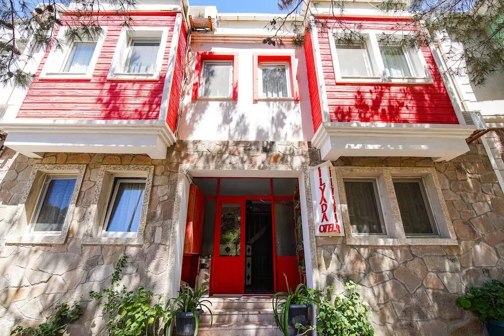 Ilyada Hotel