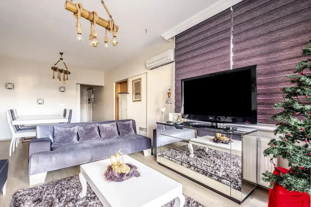 Vibrant Flat in Atasehir With Central Location