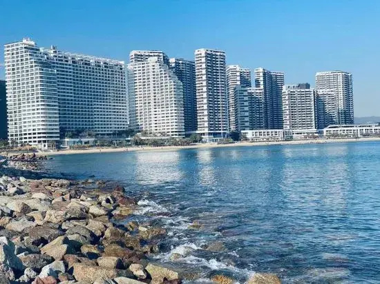 Dongneng Silver Beach Hotel