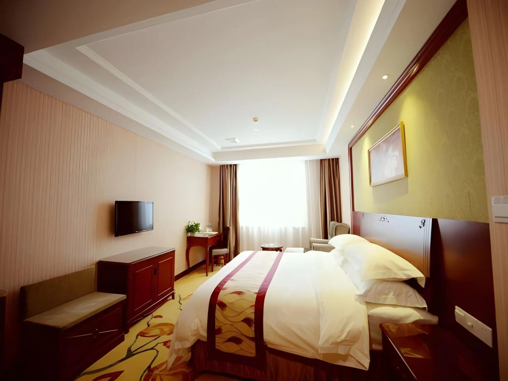 Vienna Hotel Shanghai Hongqiao Hub Jiading New City