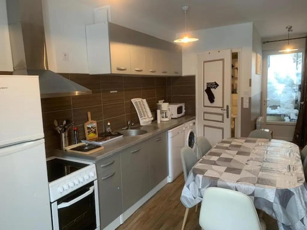 Appartement Mont-Dore, 3 pièces, 6 personnes - FR-1-415-107