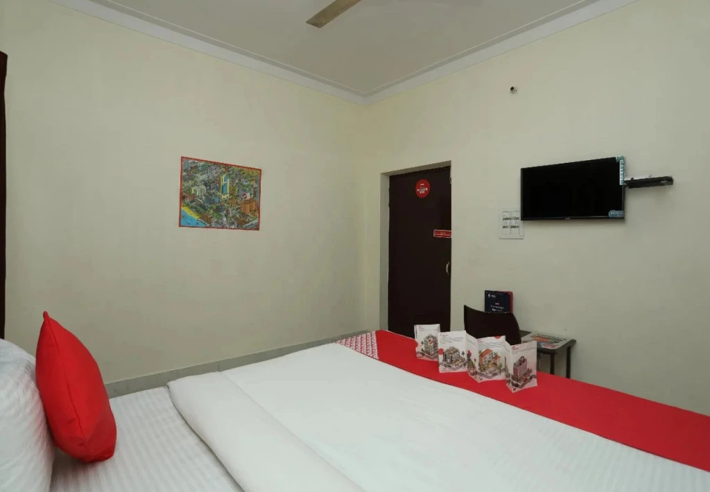 Rainbow Holiday Homes OYO Rooms