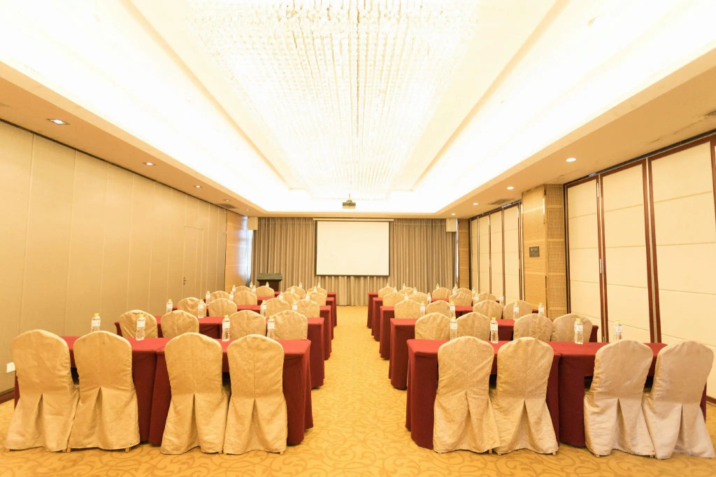 Guomao Hotel