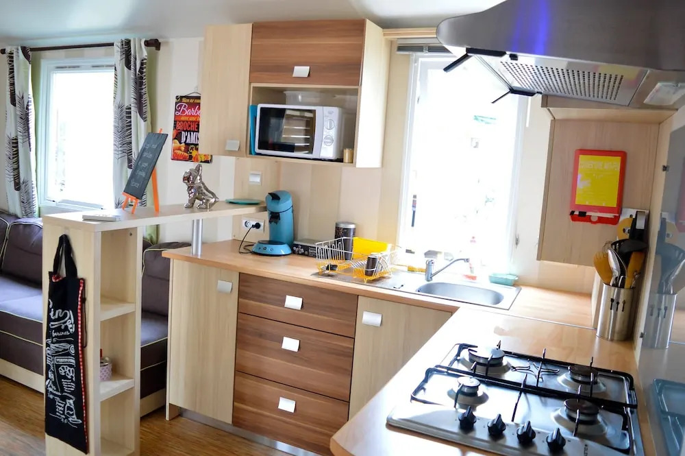 Bungalow With 3 Bedrooms in Saint-julien-en-born, With Shared Pool, Furnished Terrace and Wifi - 14 km From the Beach