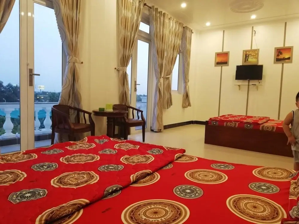 Dong Nam Hotel