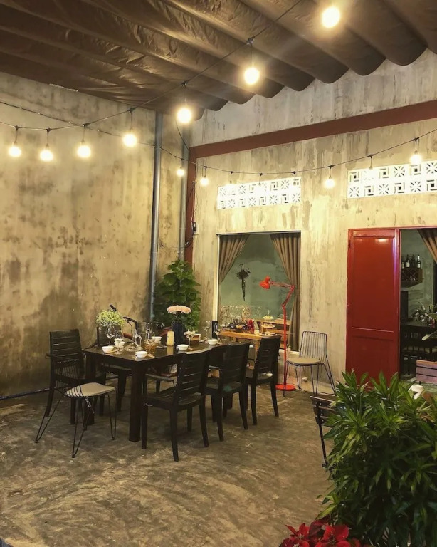 Cocoin Host  Snack Bar