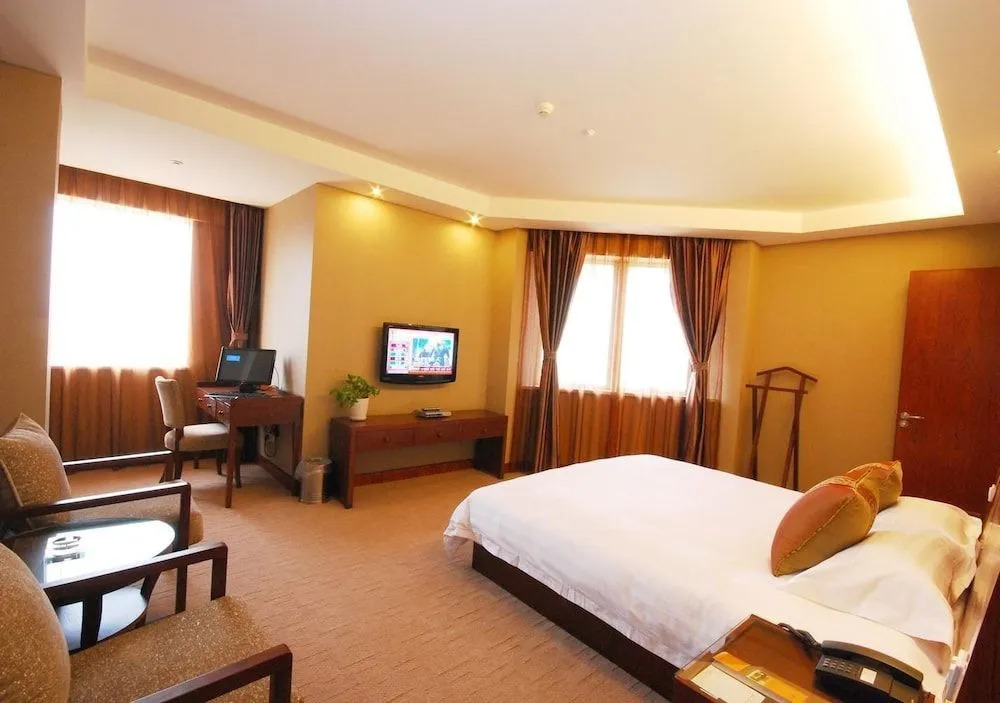 Lotus Hotel