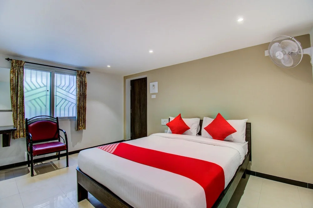 Oyo Flagship 29891 Hotel Karpagam Gandhipuram