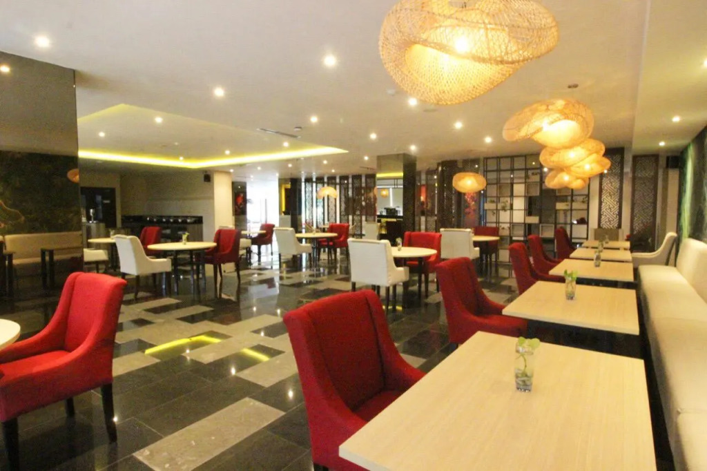 Four Star by Trans Hotel