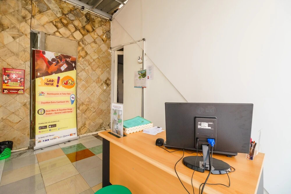 RedDoorz Syariah near Pangkal Balam Port Bangka