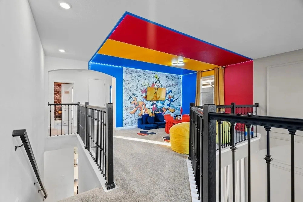 Private Pool & Game Room at Family Villa Near Disney