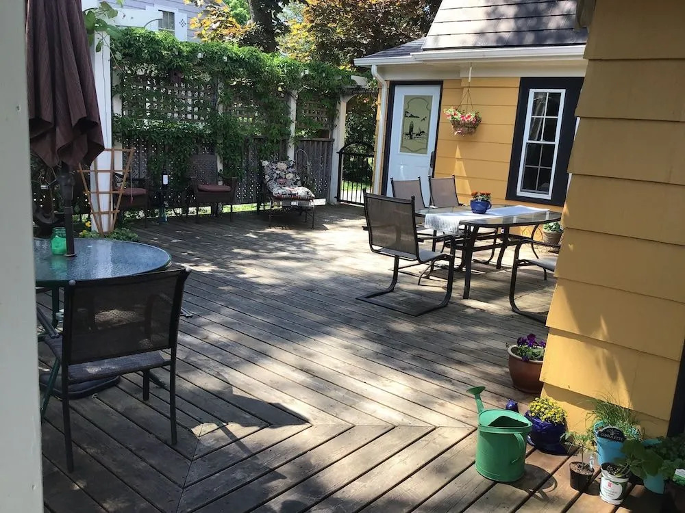 Garden Studio