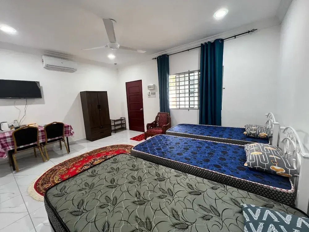 Capital O 91117 Noor Room Stay
