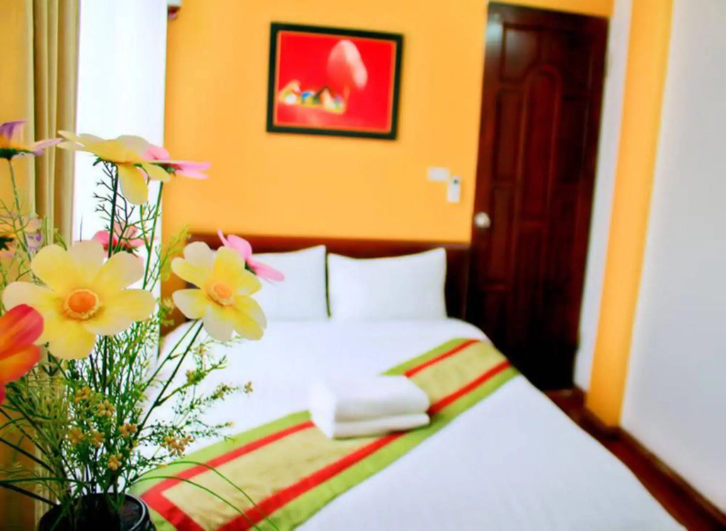 Center of Hoan Kiem Lake - 1 bed room, maximum 2 people