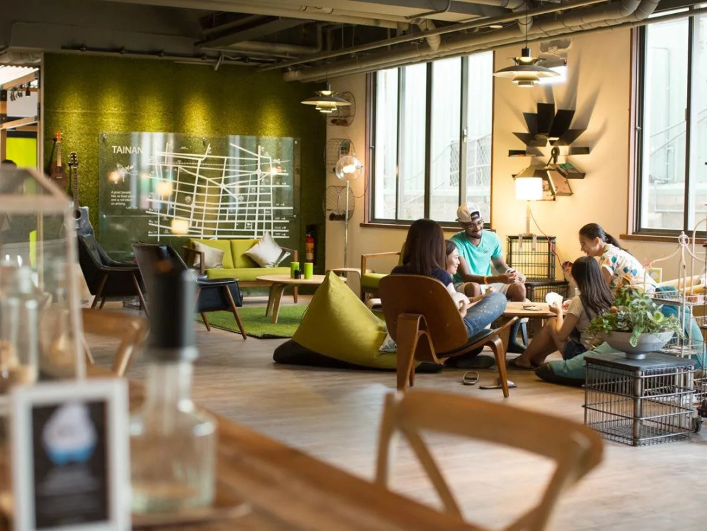 Light Hostel - Tainan