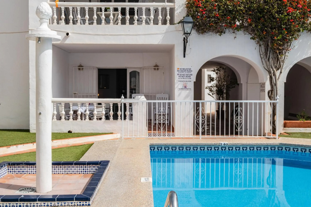 Bright spacious 1 bed apartment