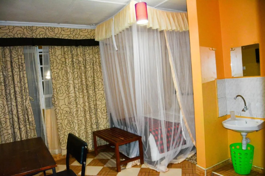 Pine Breeze Getaway Lukenya