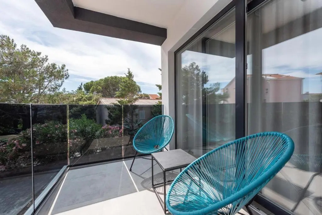 Apartments House Novel