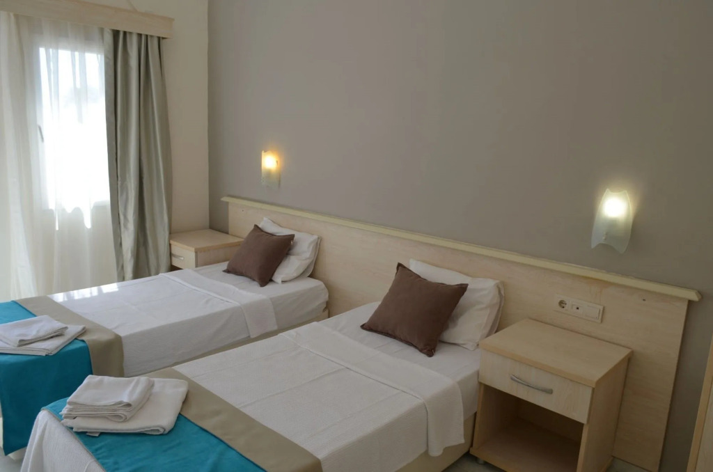 Eles Otel