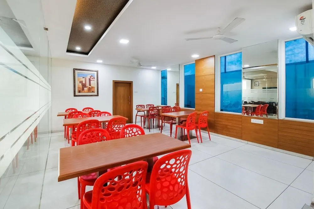 OYO 14499 Hotel Hill View Guest House Kondapur