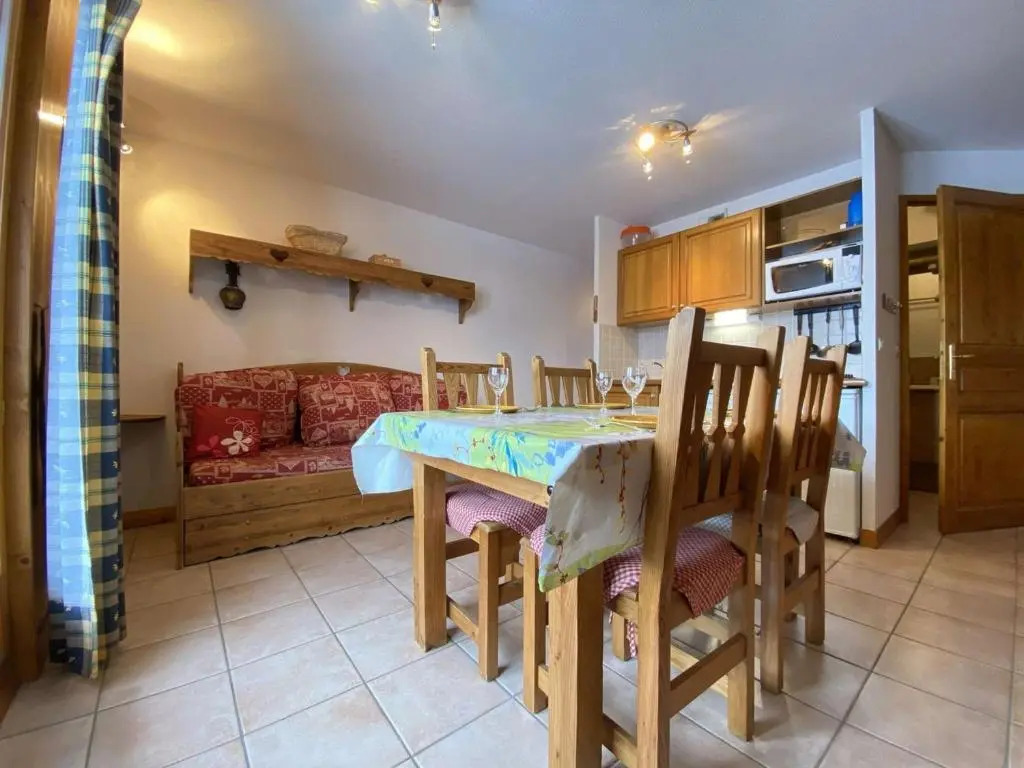 Appartement Praz-sur-Arly, 3 pièces, 6 personnes - FR-1-603-16