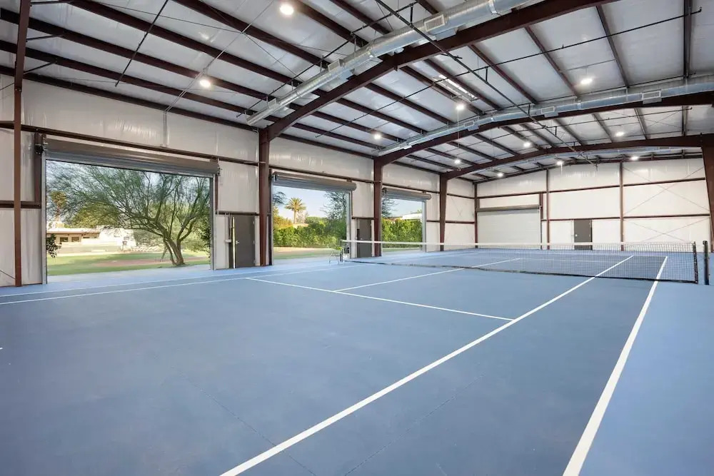 Starlight Estate by Avantstay 26 People! Architectual Mansion w/ Pool, Tennis Court, Game Room