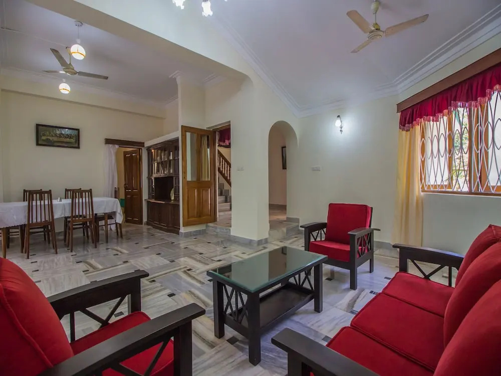 OYO 12028 Home Elegant 5BHK Villa Majorda
