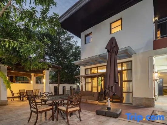 Sanya Yalong Bay Sea Land Resort City Accommodation