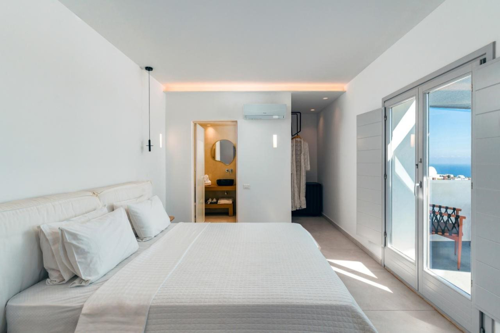 Oikos Santorini Living Concept