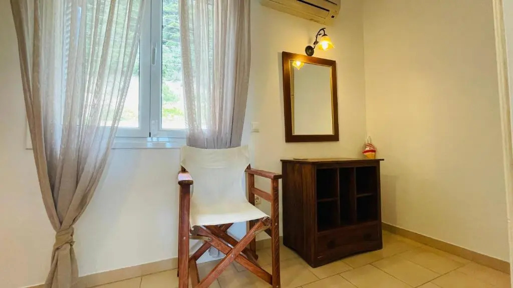 Panoramic sea view1bedroom Apart.Glyfada beach2-4p