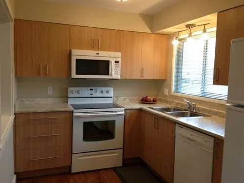 Midtown Suites