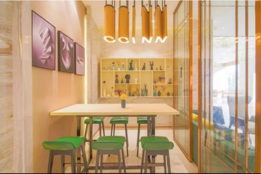 City Comfort Inn (Zhaoqing Sihui Times Square)