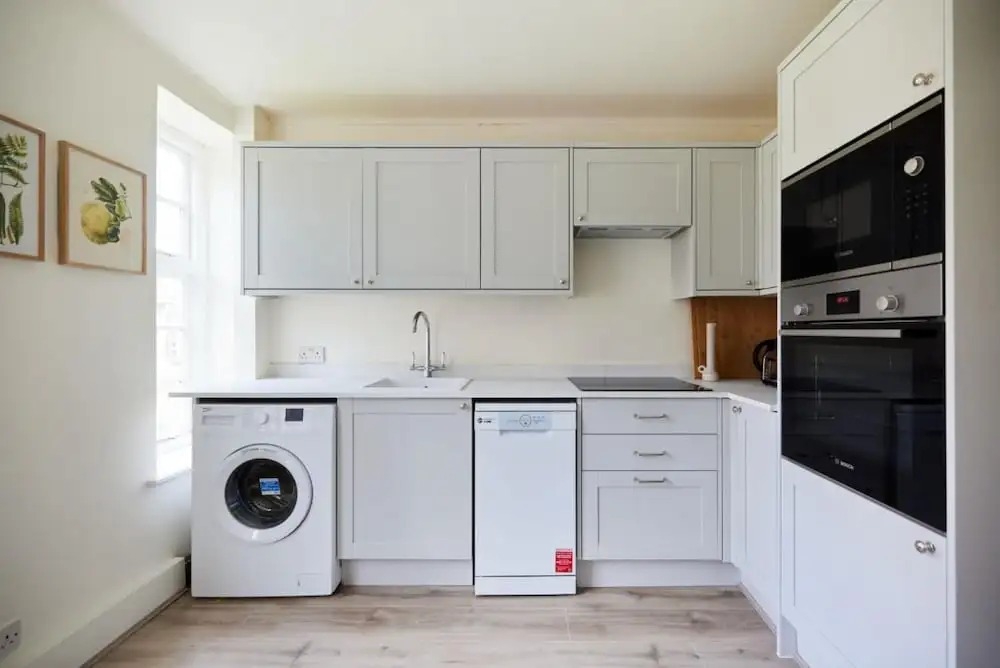 The Golders Green Place - Modern and Bright 1bdr Flat, London