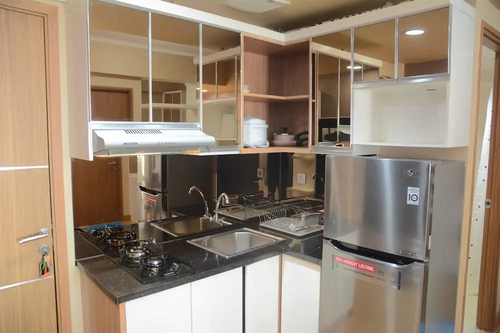 New Furnish 1BR Apartment The Oasis near Lippo Cikarang